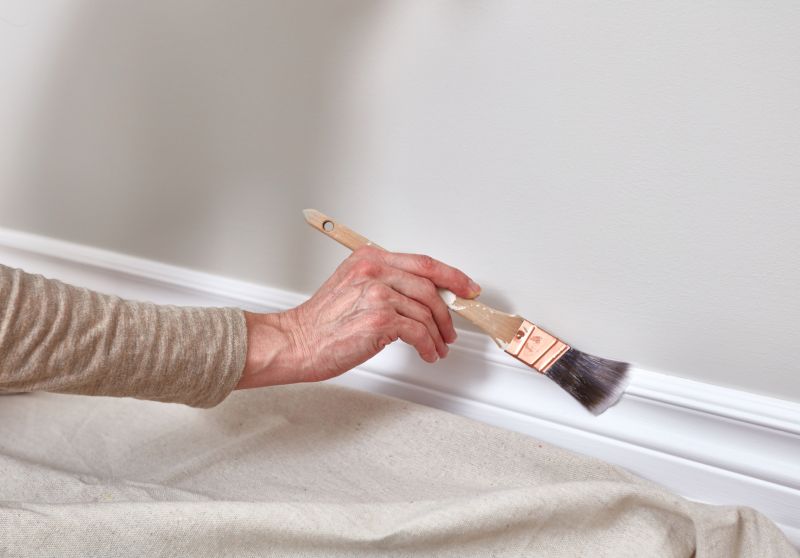 Crown Molding Painting in Waco, TX